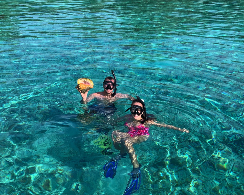 Amazing Tropical Sealife! Awesome Snorkeling
The water is warm. Sea life is everywhere. We boat you to personal secluded locations, where we know there is plenty to see, and opportunities for great memories.